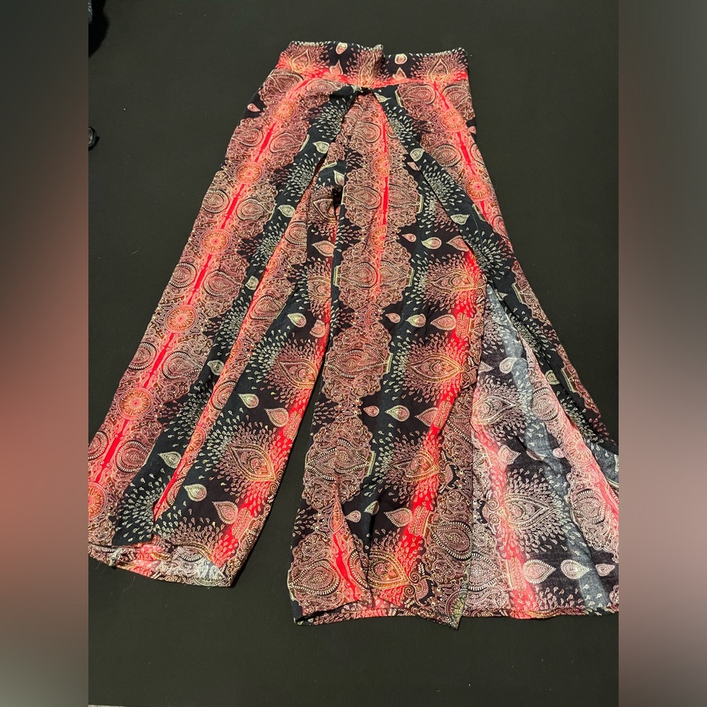 Wide Leg Boho Print Pants - Black & Red